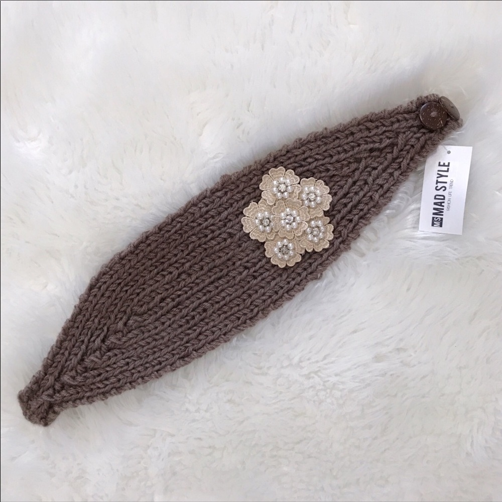 Mad Style-Light Brown Head wrap w/appliqué NWT
